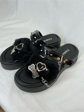 2138 - Black Faux Fur Platform Slide Sandals with Silver Charms
